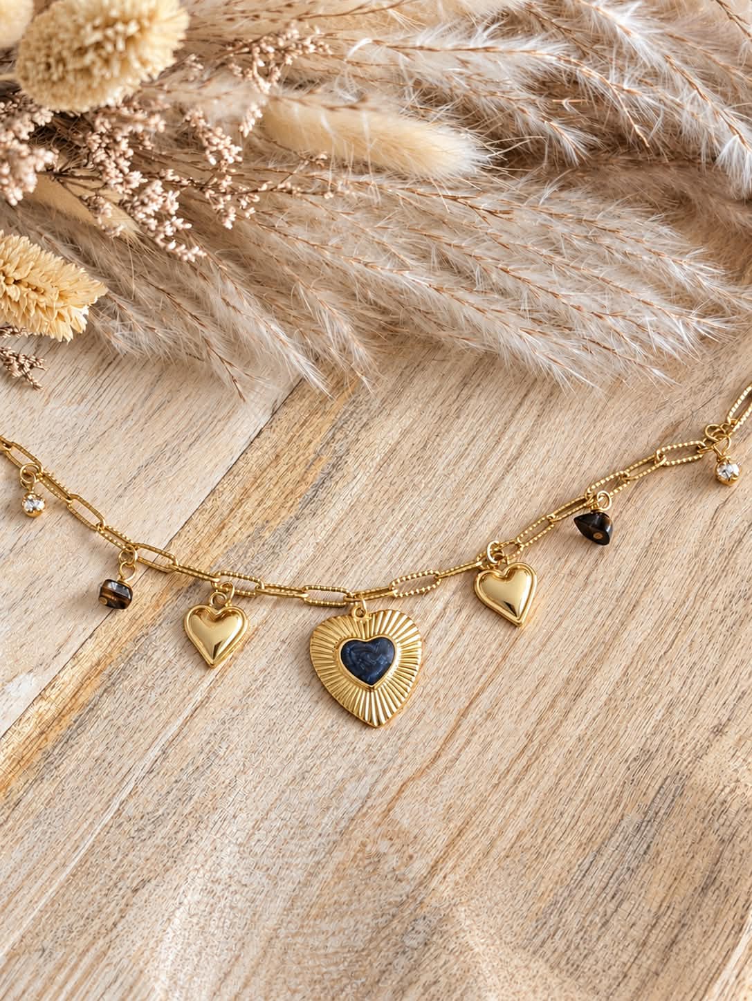 Collier cœurs et œil-de-tigre