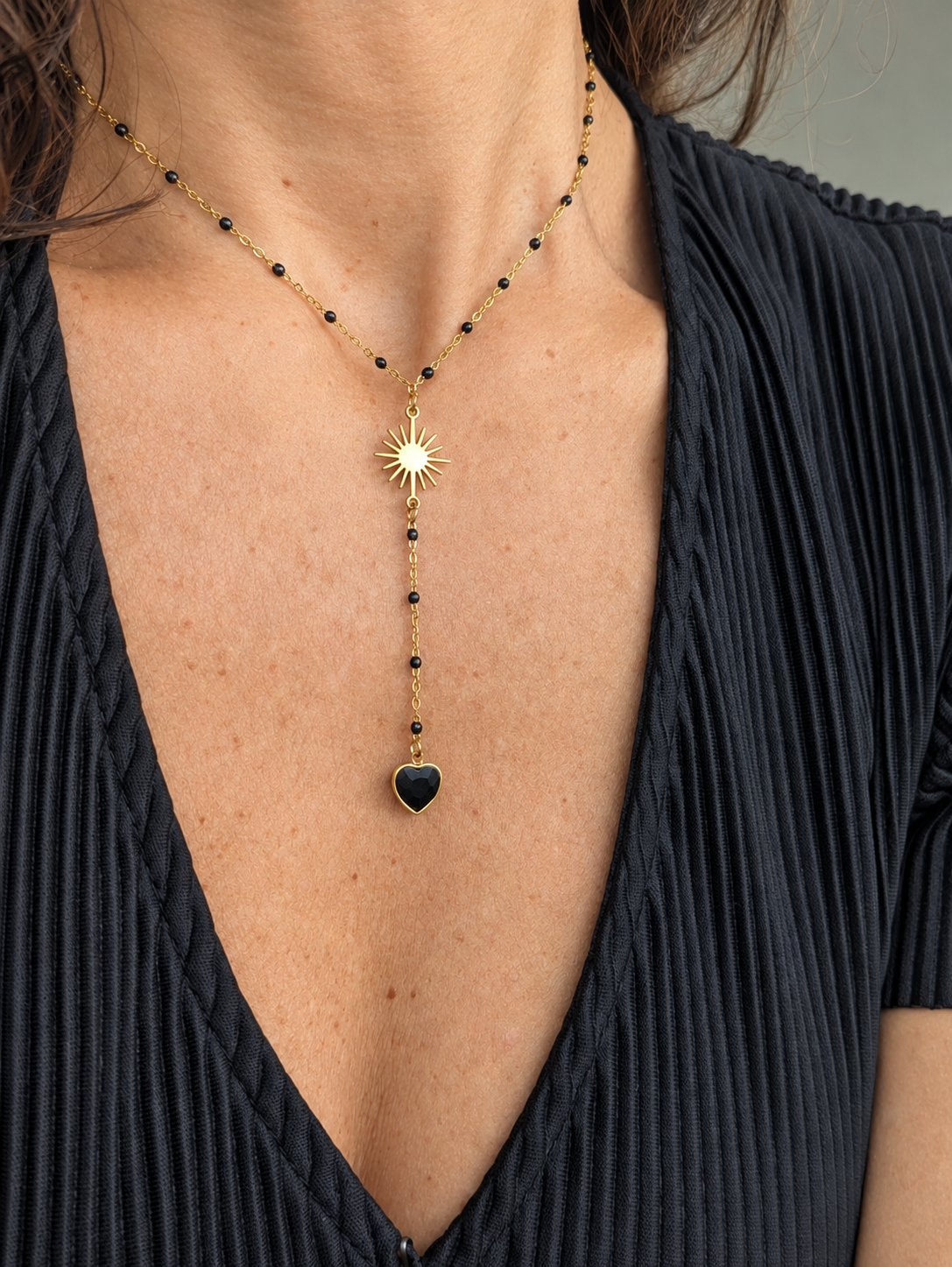 Collier Soleil & Cœur noir