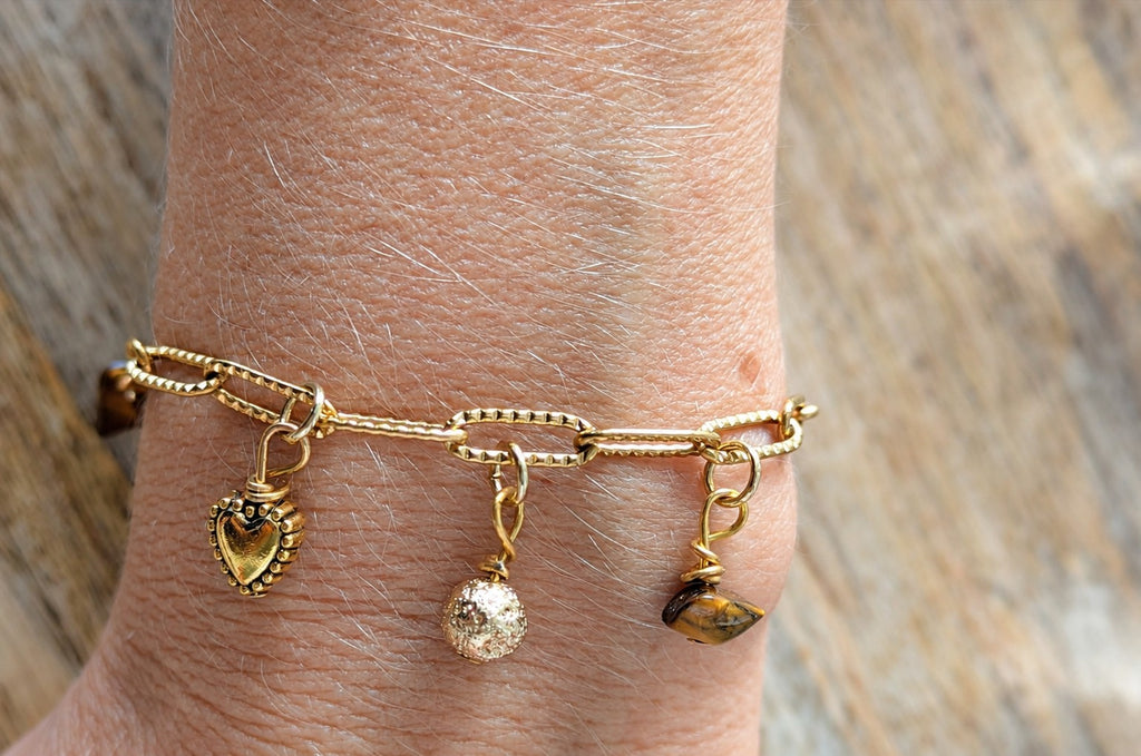Bracelet à Pampilles – Œil de Tigre & Acier Inoxydable Doré