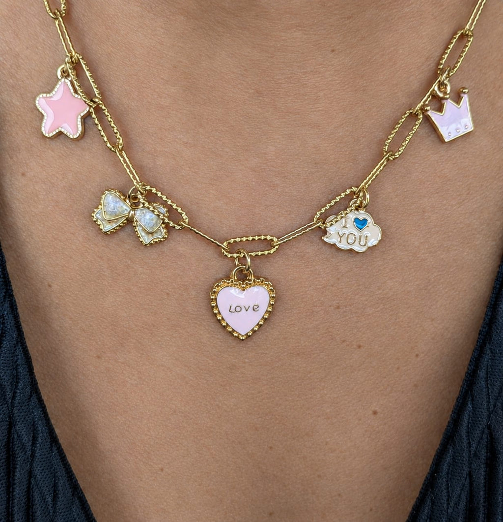Collier à breloques LOVE Modèle unique