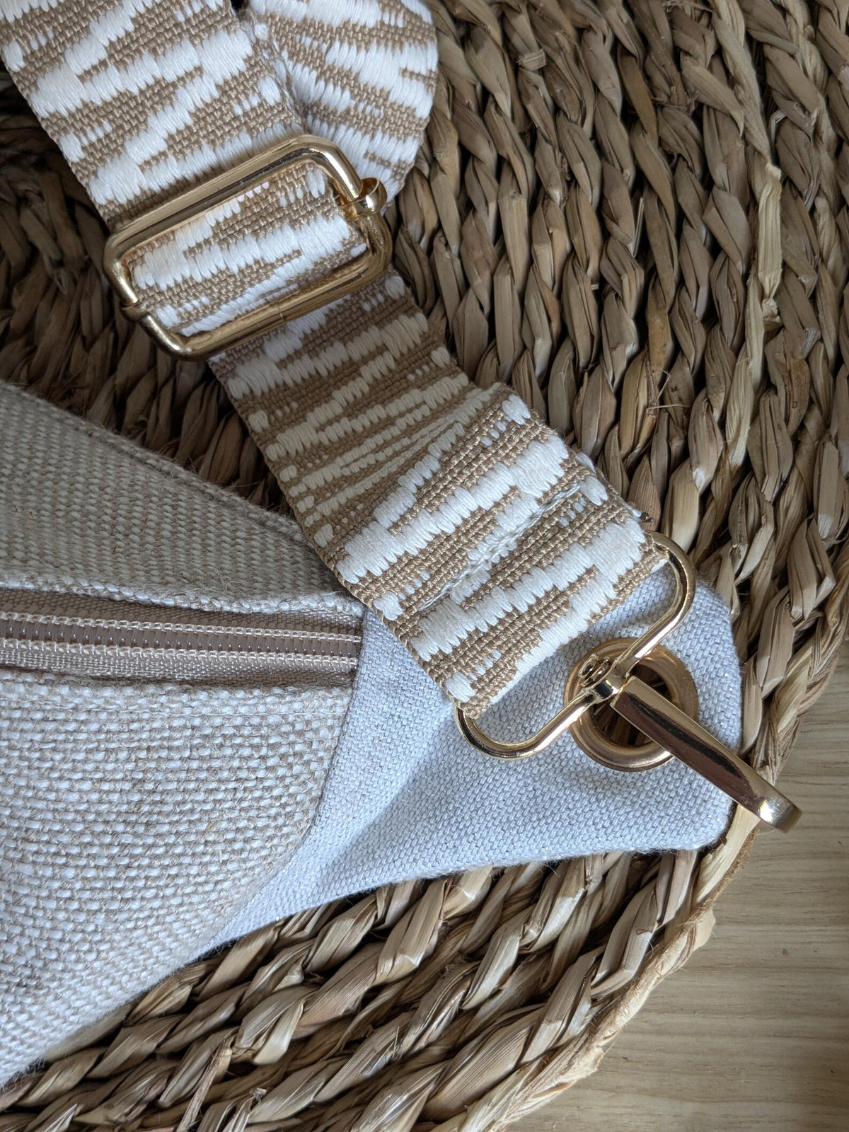 Sac banane bandoulière en lin avec large sangle