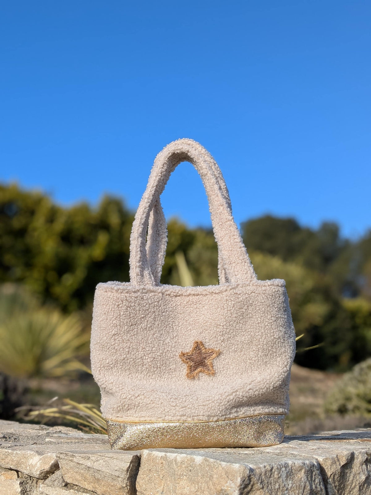 Sac cabas en Sherpa et simili or doublé avec poche intérieure
