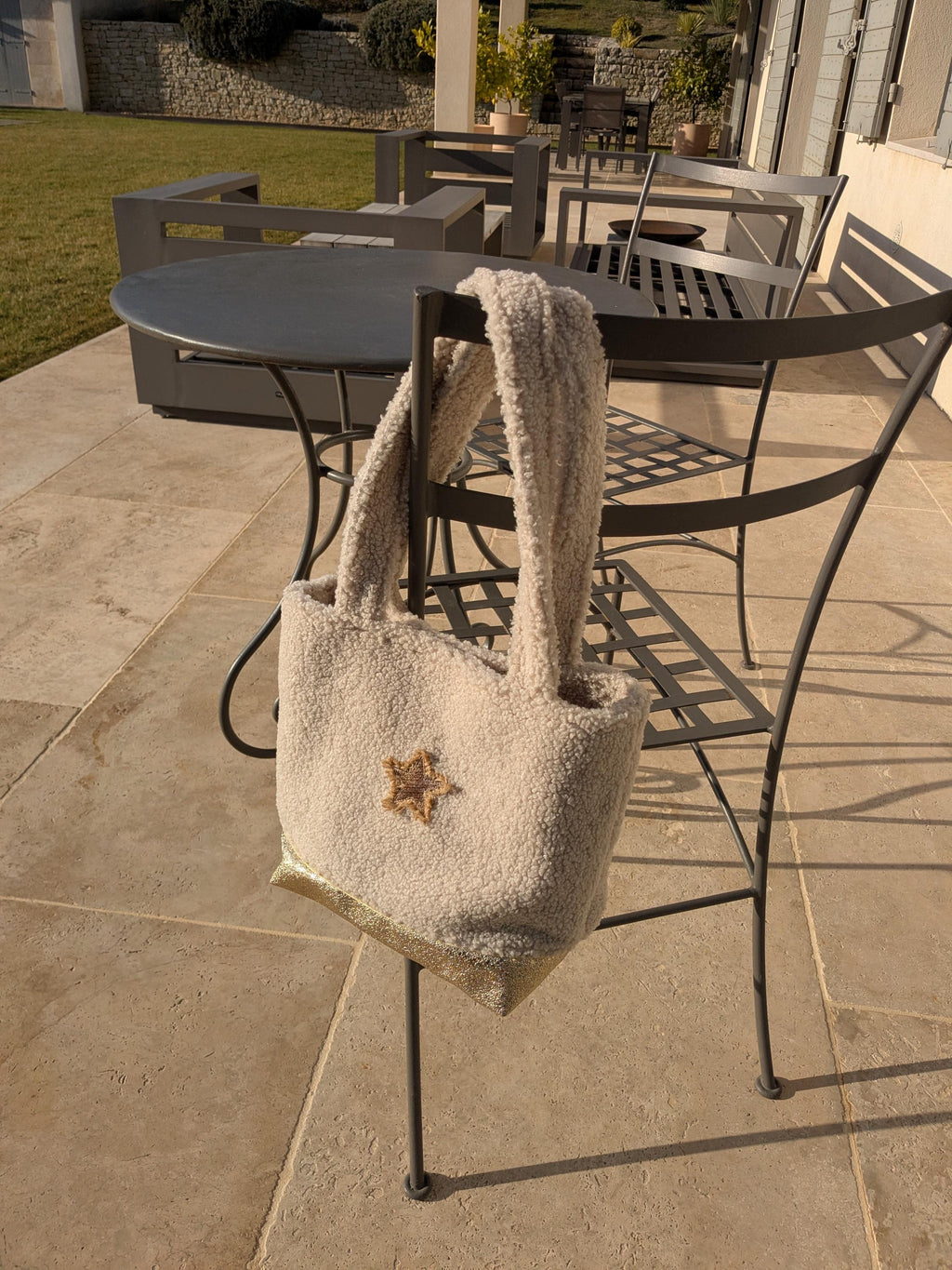 Sac cabas en Sherpa et simili or doublé avec poche intérieure