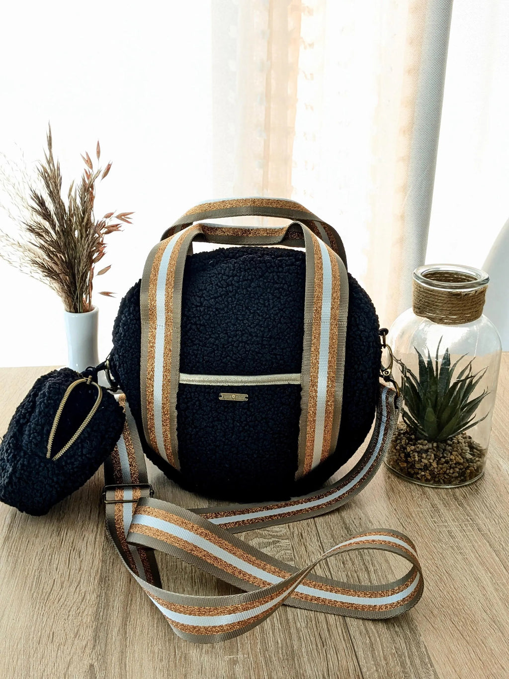Ensemble sac rond et porte monnaie clipsable en sherpa