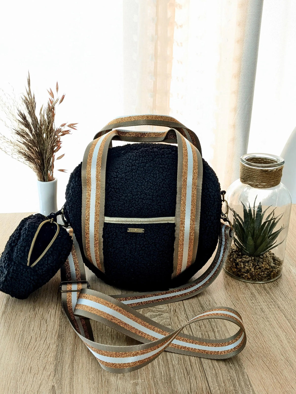 Ensemble sac rond et porte monnaie clipsable en sherpa