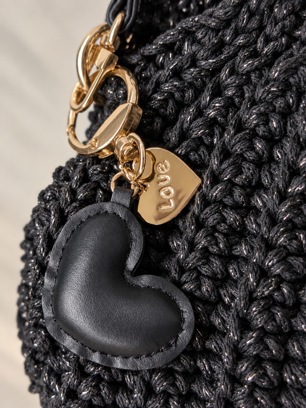 Sac coquille crocheté main avec anse bambou et sangle - Couleur noir